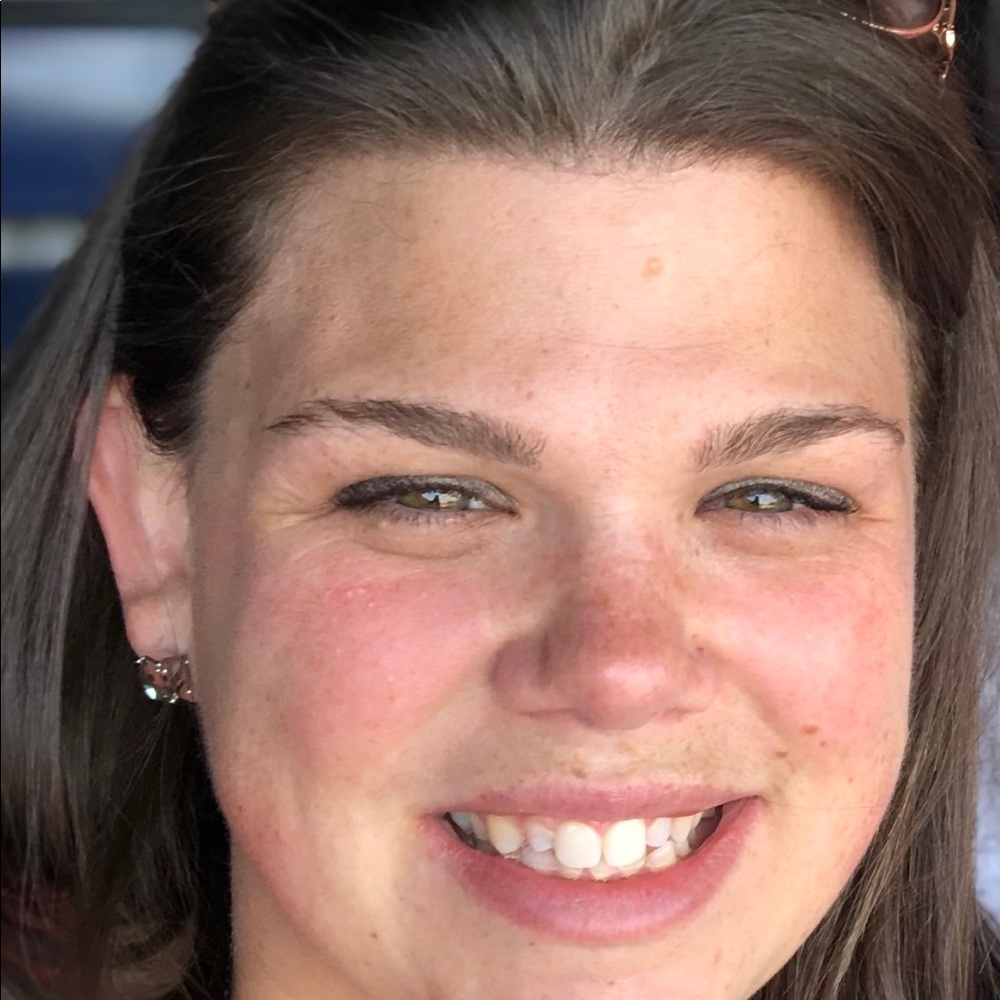 Meet your Posher, Abby